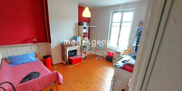 Immeuble à Saumur, 49400 - 225m²