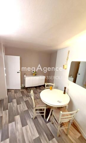 Immeuble à Saumur, 49400 - 225m²