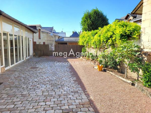 Immeuble à Saumur, 49400 - 225m²