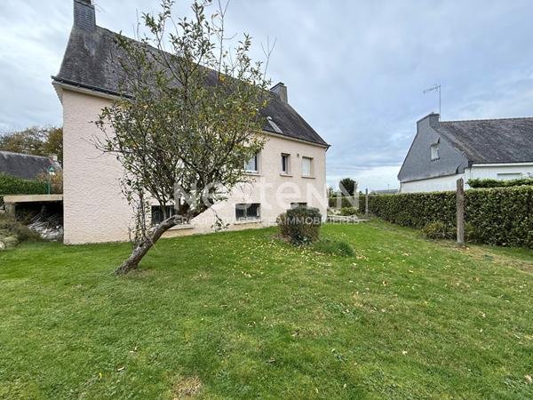 MOREAC - Maison familiale à vendre 5 chambres, sous-sol et son jardin de 700m²