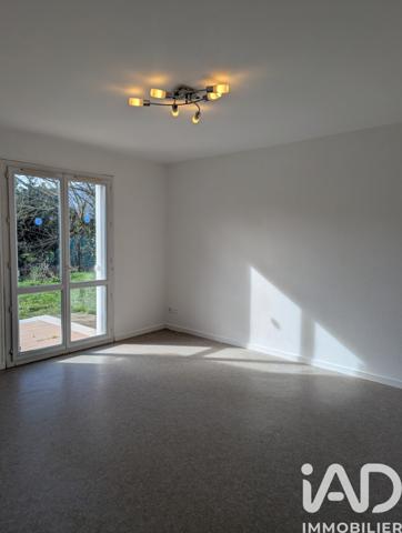 Maison à vendre 4 pièces 81 m² Saint-Seurin-sur-l'Isle