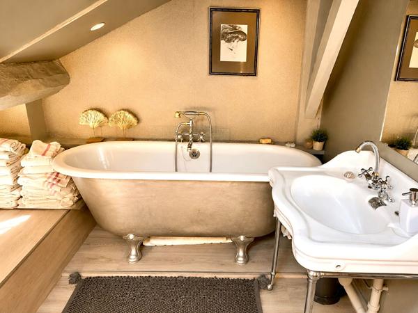 Maison de caractère du XVII siècle 180 m² habitables 9 pièces, Boucau 64340