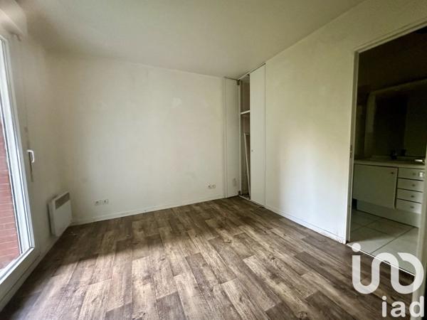 Appartement 2 pièces de 47 m² à Montreuil (93100)