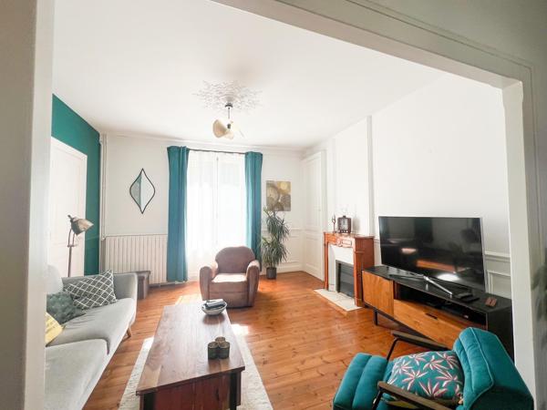 Maison à CHERBOURG-EN-COTENTIN, 50100 - 4 pièces 95m²