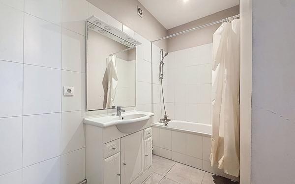 Appartement à louer    3 pièces • 83,15 m2 Nancy