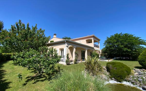 Maison à vendre    3 pièces •  Les Mathes