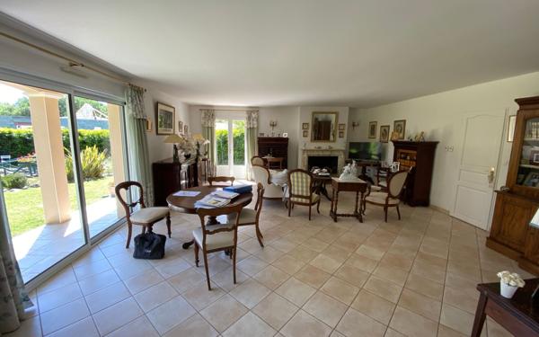 Maison à vendre    3 pièces •  Les Mathes