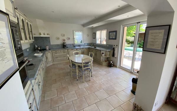 Maison à vendre    3 pièces •  Les Mathes