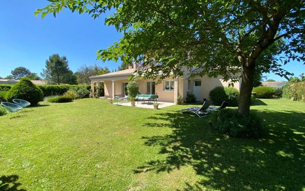 Maison à vendre    3 pièces •  Les Mathes