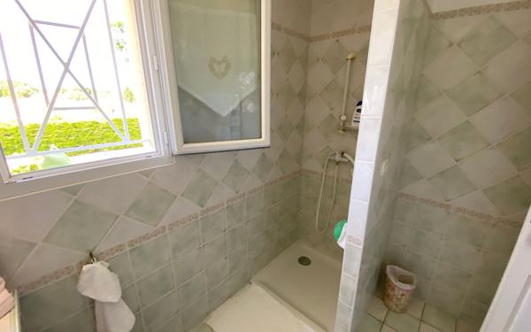 Maison à vendre    3 pièces •  Les Mathes