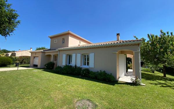 Maison à vendre    3 pièces •  Les Mathes