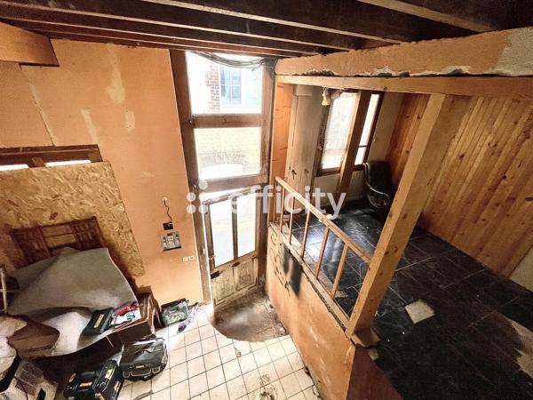 Maison
         9 pièces
        - 220 m² Exclusivité 1 071 000 € *