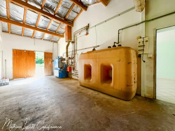 Maison à vendre 6 pièces proche de BASSILLAC (24) 170 M2