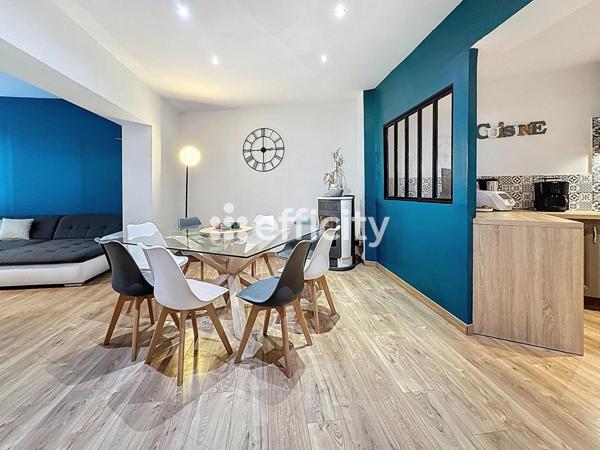 Maison
         6 pièces
        - 170 m²