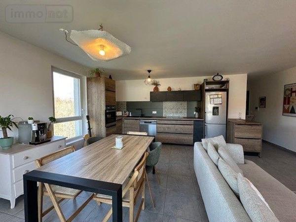 Appartement à vendre à Cognin en Savoie (73160), ref : 73001-95   
CALME