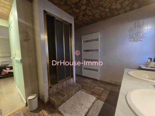 Maison à vendre 5 pièces de 167 m²