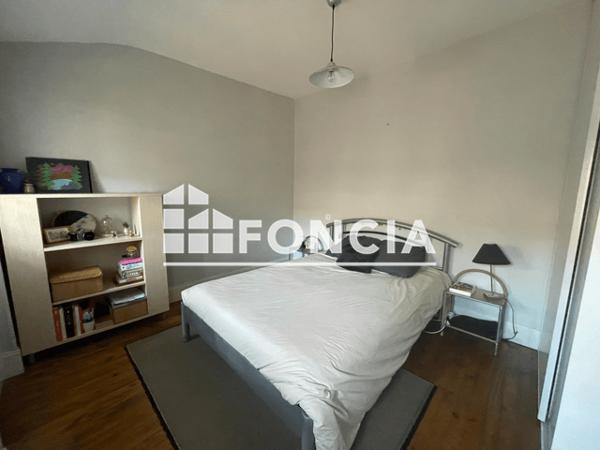 Location Appartement 2 pièces 37 m² - 12 RUE DE L'OULMET Albi 81000