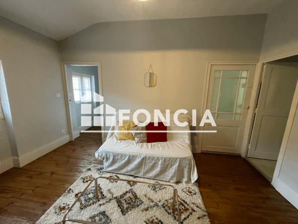 Location Appartement 2 pièces 37 m² - 12 RUE DE L'OULMET Albi 81000