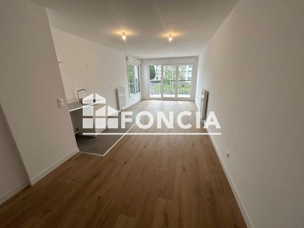 Location Appartement 3 pièces 65.2 m² - 9 RUE RAYMOND LOUVIOT Neuilly Plaisance 93360