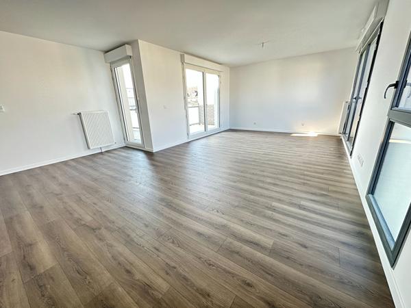 À louer : Appartement 4 pièces de grand standing à Melun