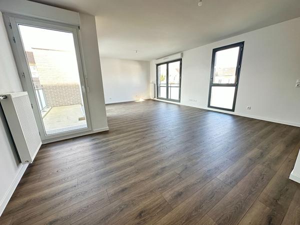À louer : Appartement 4 pièces de grand standing à Melun