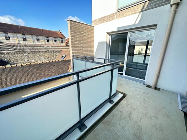 À louer : Appartement 4 pièces de grand standing à Melun