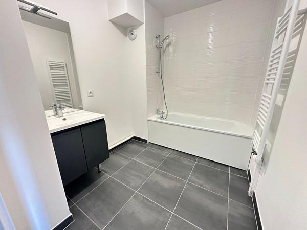 À louer : Appartement 4 pièces de grand standing à Melun