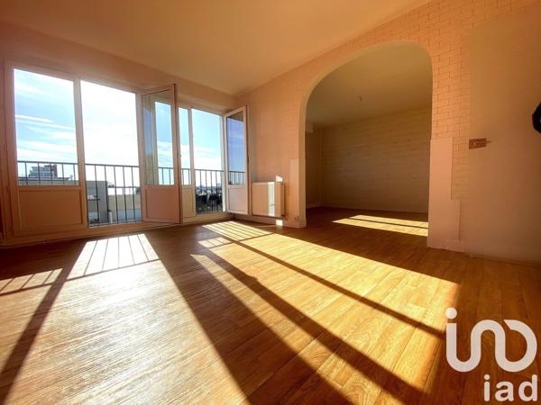 Appartement 4 pièces de 75 m² à Rouen (76100)