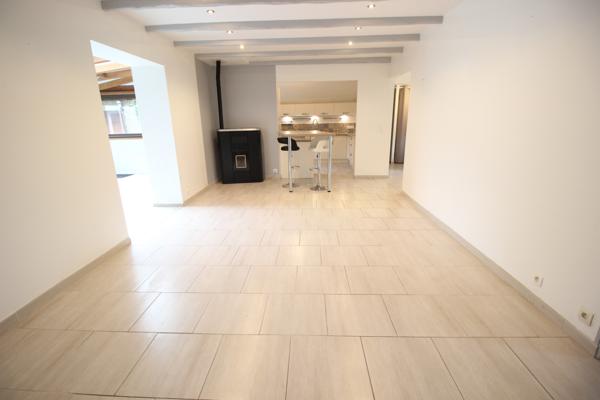 Brunoy (91800) Brunoy : maison 4 chambres + bureau – jardin & véranda – proche forêt