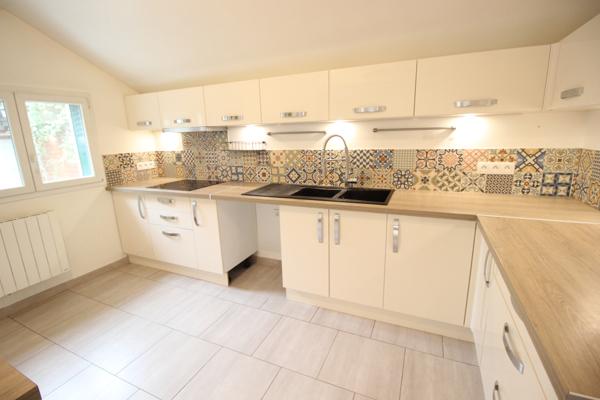 Brunoy (91800) Brunoy : maison 4 chambres + bureau – jardin & véranda – proche forêt