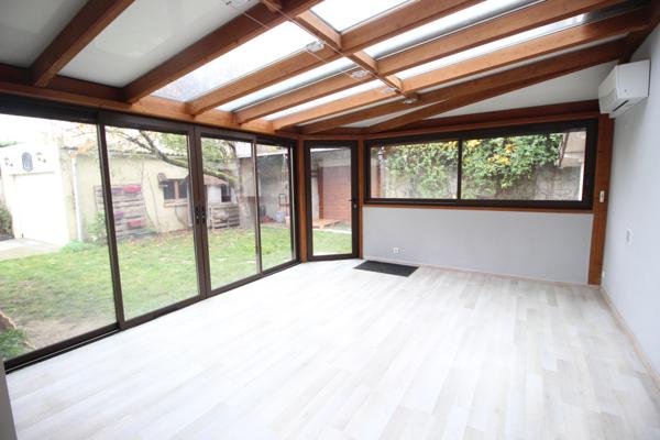 Brunoy (91800) Brunoy : maison 4 chambres + bureau – jardin & véranda – proche forêt