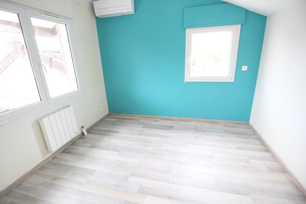 Brunoy (91800) Brunoy : maison 4 chambres + bureau – jardin & véranda – proche forêt