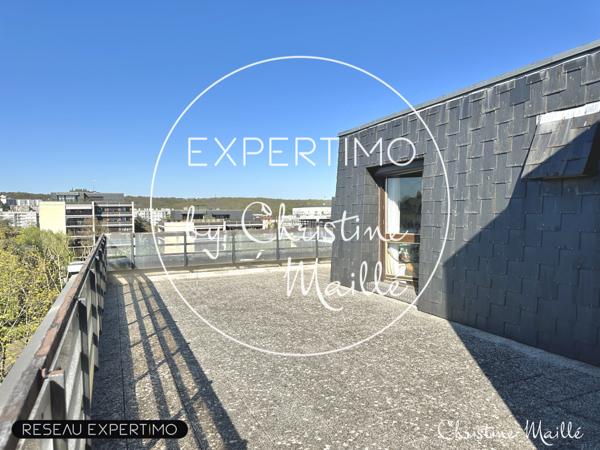 Versailles (78000) Versailles Montreuil - Appartement-Terrasse 7 pièces de 167.5 m² avec cheminée, ascenseur et parking en sous-