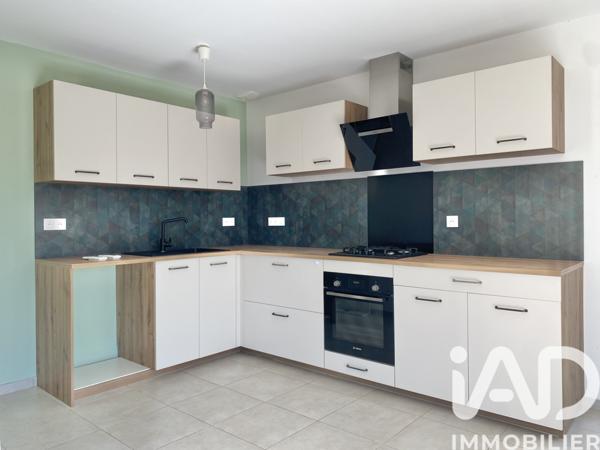 Maison à vendre 4 pièces 80 m² Pourrières