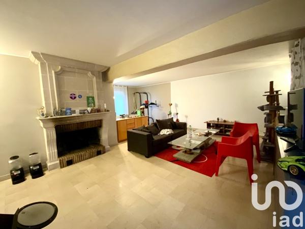 Maison traditionnelle 6 pièces de 214 m² à Romorantin-Lanthenay (41200)