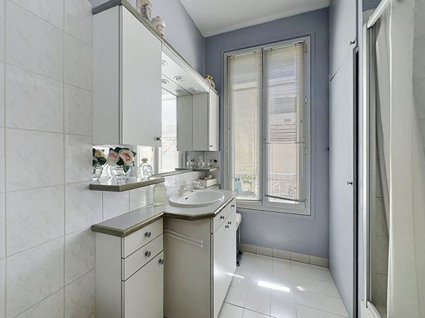 Appartement Suresnes 4 pièce(s) 78 m2