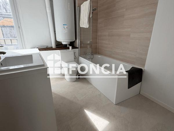 Location Appartement meublé 2 pièces 38.72 m² - 56 RUE DU GENERAL LECLERC Bernay 27300