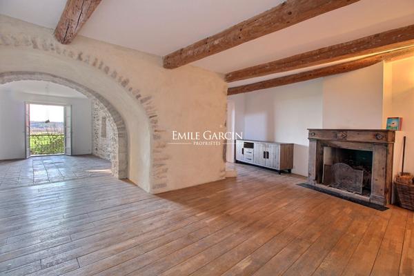 A vendre- Maison de village avec bassin- entre Uzès et Alès