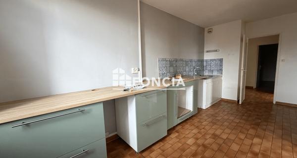 À vendre Appartement 4 pièces 90.77 m² - Valence 26000