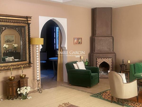 À vendre maison de campagne sur la route de Fès à Marrakech