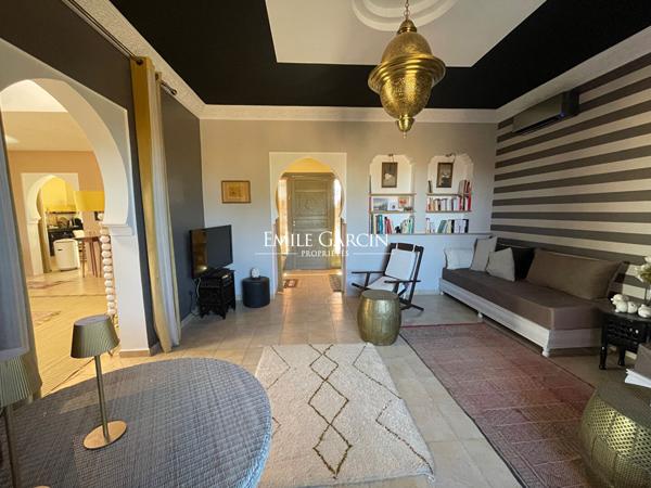 À vendre maison de campagne sur la route de Fès à Marrakech