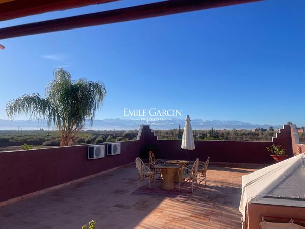 À vendre maison de campagne sur la route de Fès à Marrakech