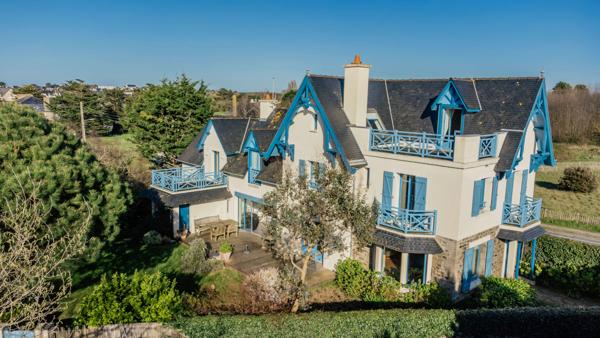 Maison familiale proche de la plage à Saint-Malo avec vues vers la mer