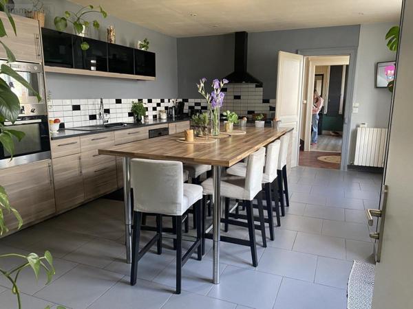Maison à vendre à Caudebec-lès-Elbeuf en Seine-Maritime (76320), ref : 76025-183