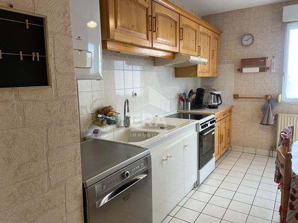 Appartement type 4, meublé, proche centre ville