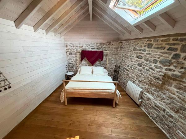 Maison Vitteaux 7 pièce(s) 157 m2