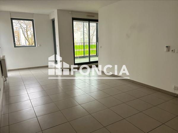 Location Appartement 2 pièces 59.6 m² - 3 RUE DE CRACOVIE Orleans La Source 45100
