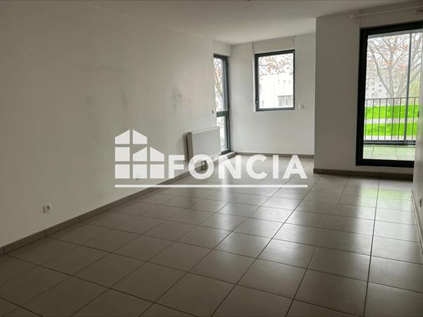Location Appartement 2 pièces 59.6 m² - 3 RUE DE CRACOVIE Orleans La Source 45100