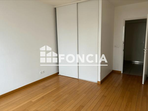 Location Appartement 2 pièces 59.6 m² - 3 RUE DE CRACOVIE Orleans La Source 45100