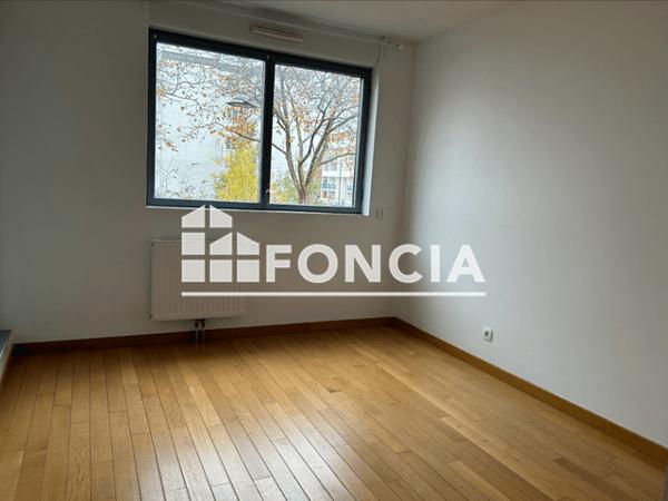 Location Appartement 2 pièces 59.6 m² - 3 RUE DE CRACOVIE Orleans La Source 45100
